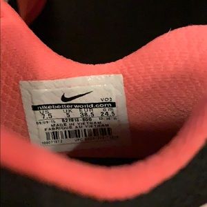 Nike Shoes - Nike Women’s size 7.5 Nike Shoes - Nike Women’s size 7.5